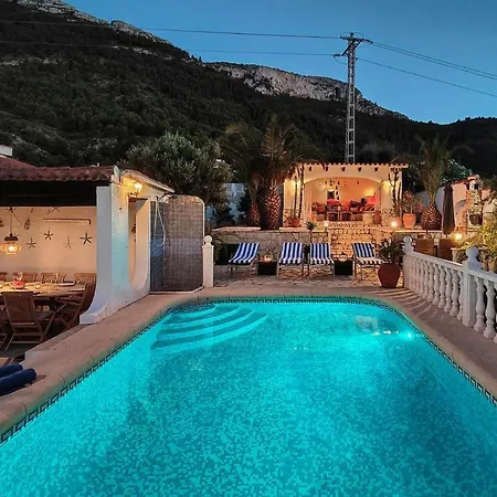 Maya Holiday home