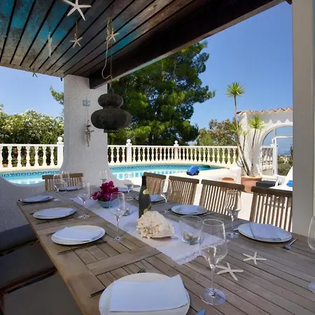 Maya Holiday home *